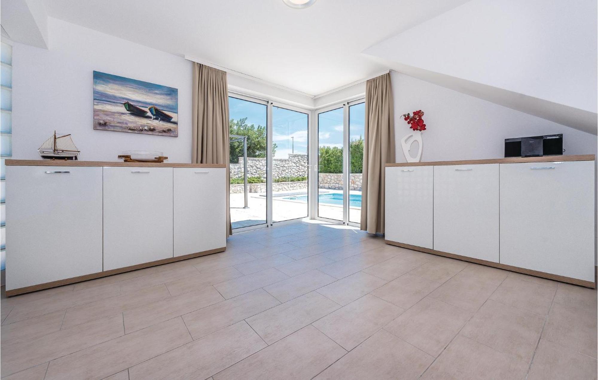 Stunning Home In Betina With Kitchen Екстер'єр фото